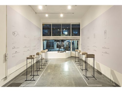 Exposición «Nicolás Campodonico: Muros» en Galería y Residencia de Arquitectura de Bisman Ediciones en Buenos Aires. Foto por Albano García